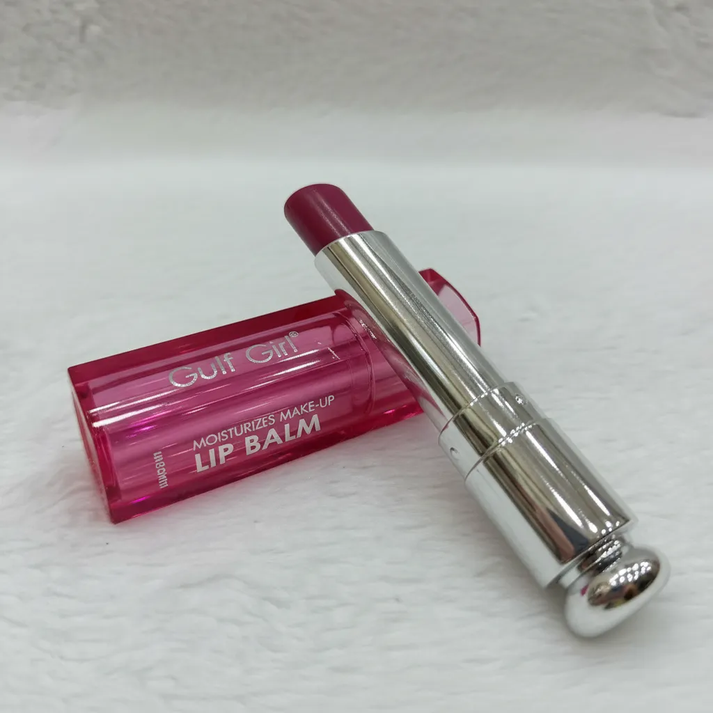 Gulf Girl Moisturizes Dry Lips Lip Balm